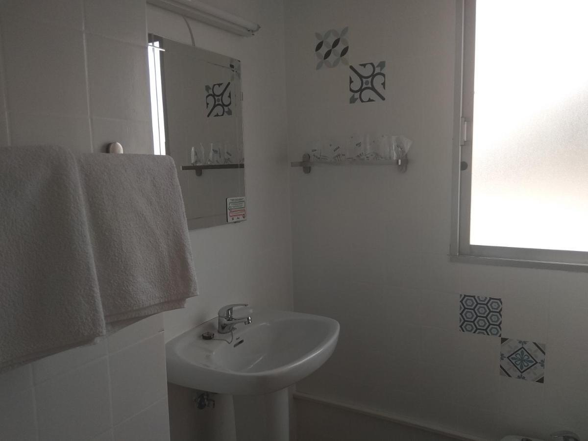Hostal Garamar Benicassim Ngoại thất bức ảnh